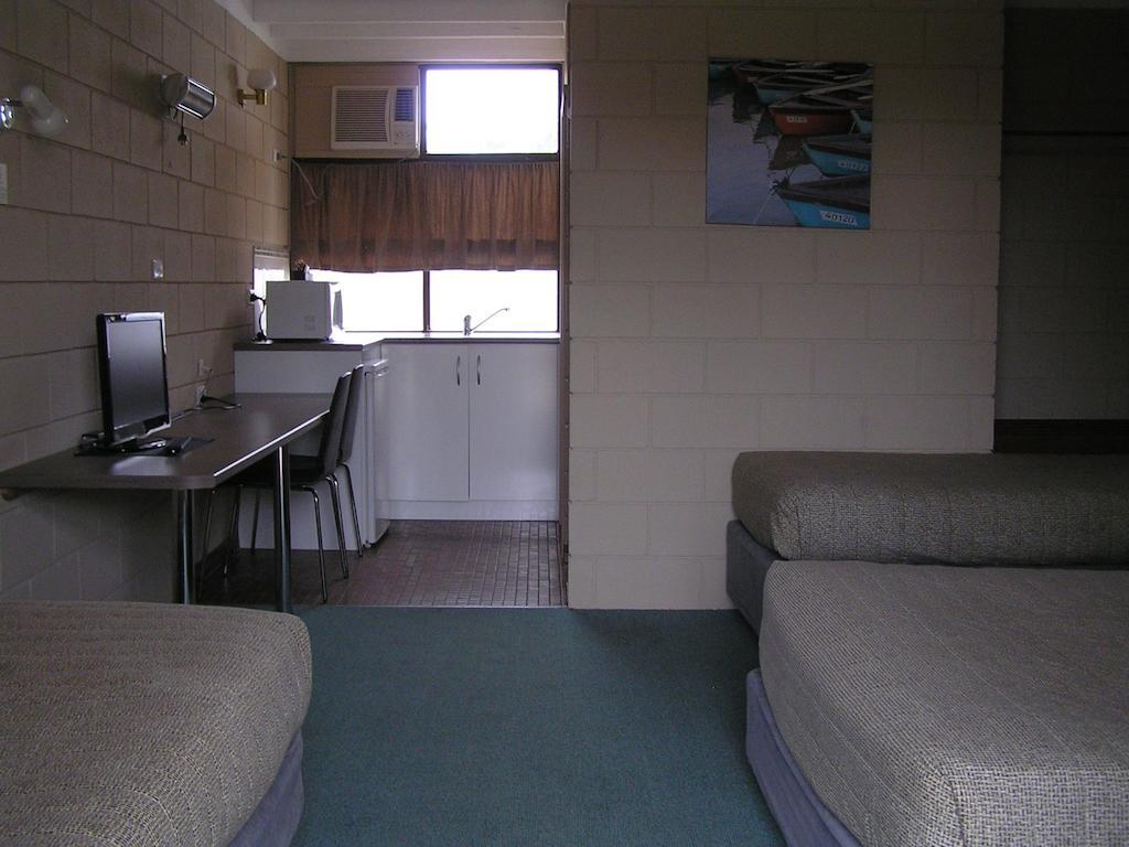 Dongara Old Mill Motel Szoba fotó