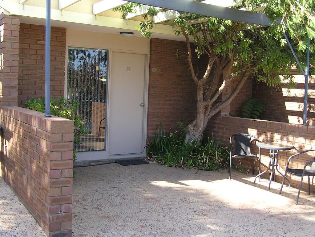 Dongara Old Mill Motel Szoba fotó